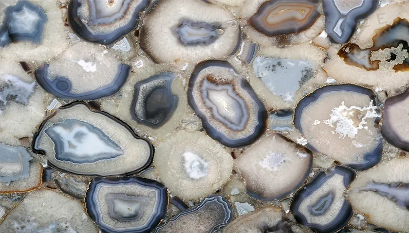 Type: Precious Stone