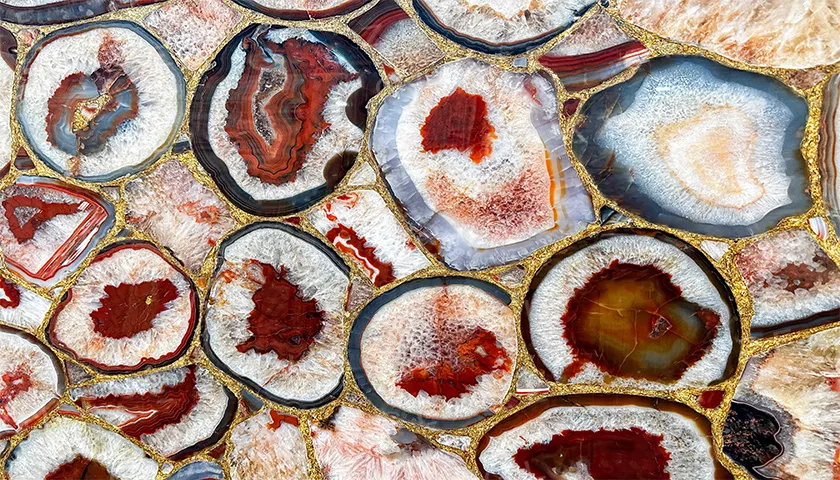 Precious Stone Agate Red With Gold